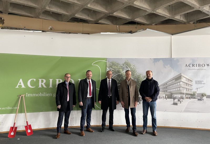 Offizieller Pressetermin mit Vorstand Stefan Gratzfeld